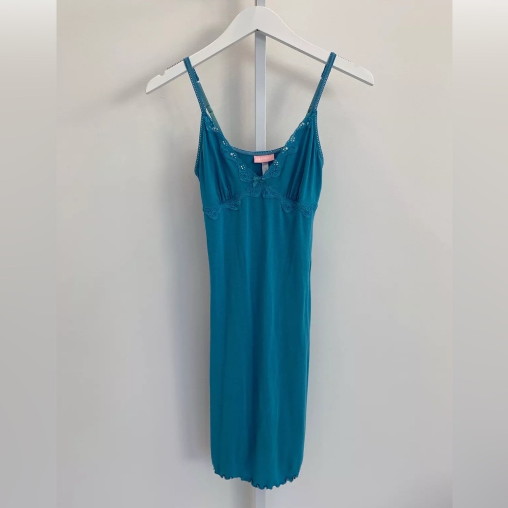 STEVE BLUE EMBELLISHED NIGHTY SIZE XS NWOTS!